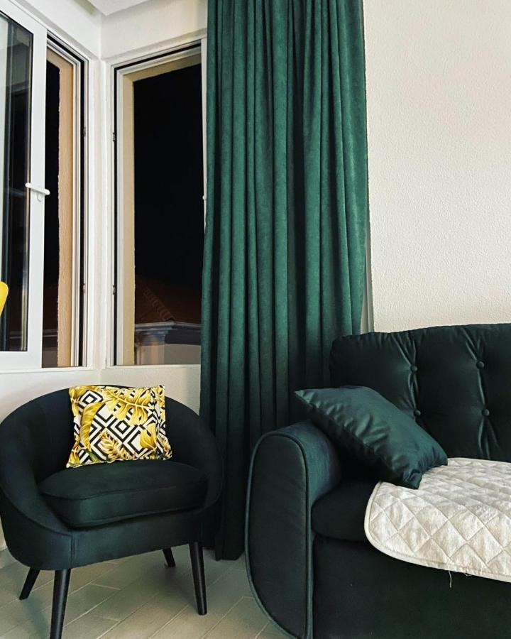 Id Apartments Tivat Eksteriør bilde