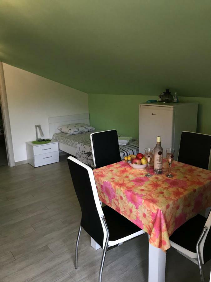 Id Apartments Tivat Eksteriør bilde